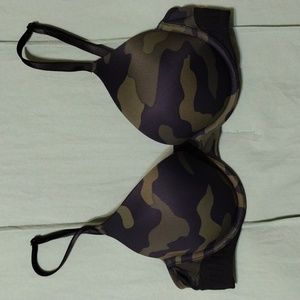 Victoria's Secret Pink Wear Everywhere Push Up Bra Size 34B